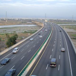 第二高速公路快官草屯路段第C330標快官烏日段橋樑工程(業主：榮金營造)