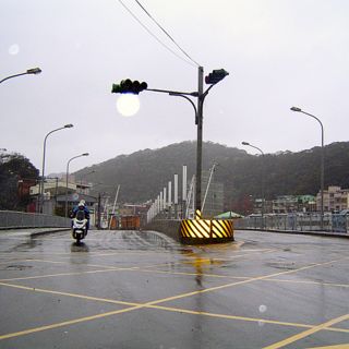 和平橋重建工程