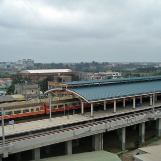 台灣鐵路更新軌道結構計畫(縱貫線下新港溪橋及引道改建第二期工程)