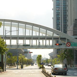 南港立體連通平臺及其附屬綠化設施統包工程