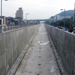 CL303-1標大坑溪段引道工程